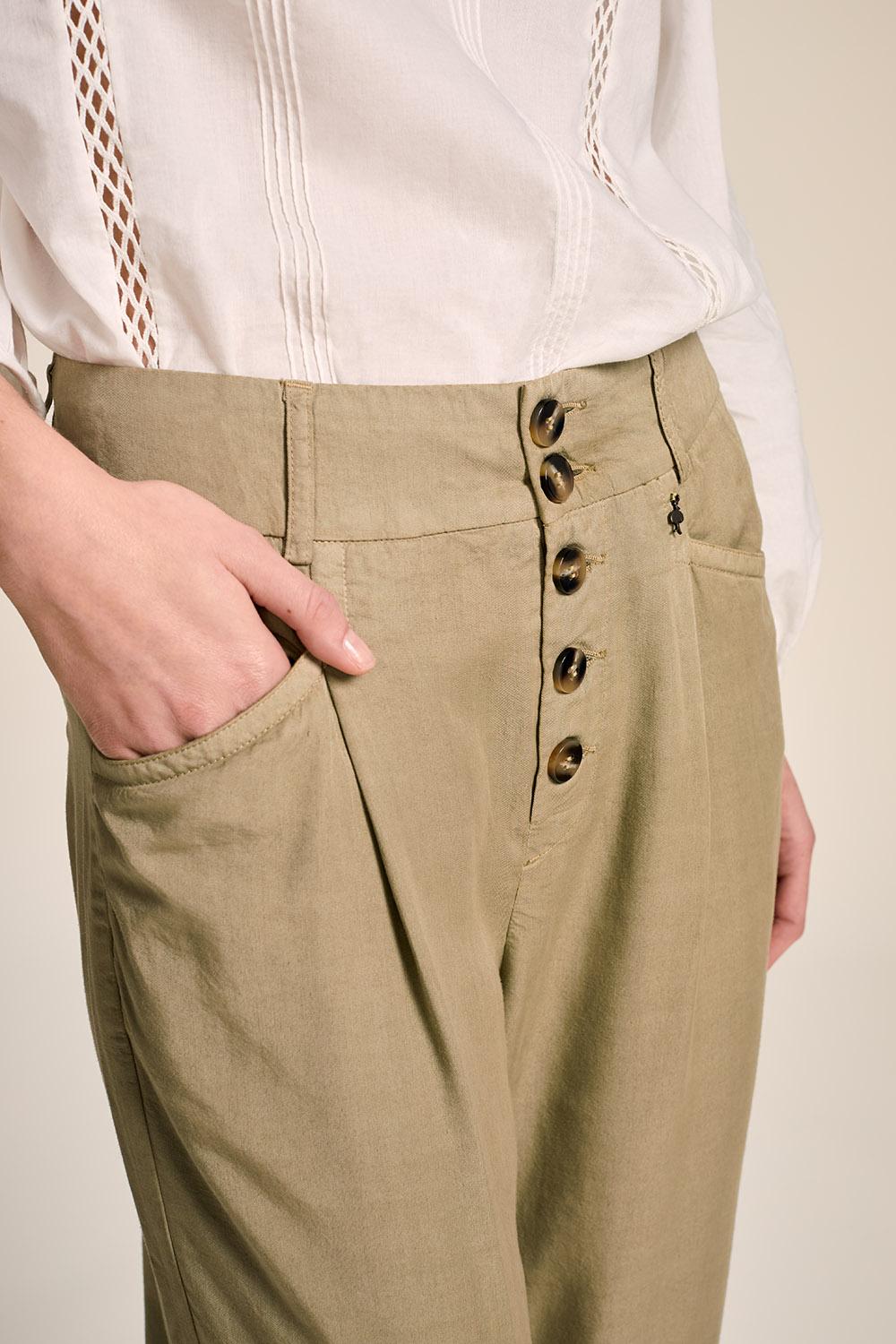 PLUTON - Pantalon droit lichen avec boutons apparents