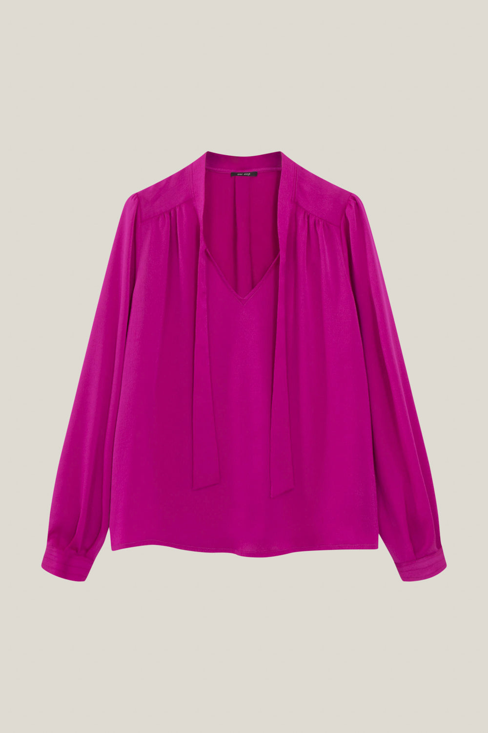 CYRILLE - Blouse fuchsia fluide à col lavallière