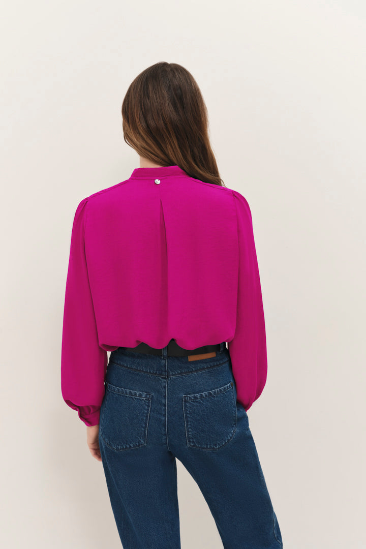 CYRILLE - Blouse fuchsia fluide à col lavallière