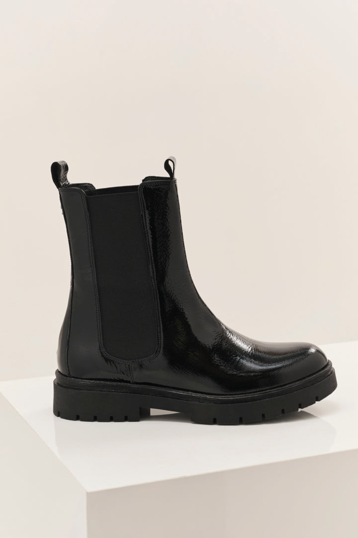 O.FINAL - Chelsea boots crantés noirs en cuir verni