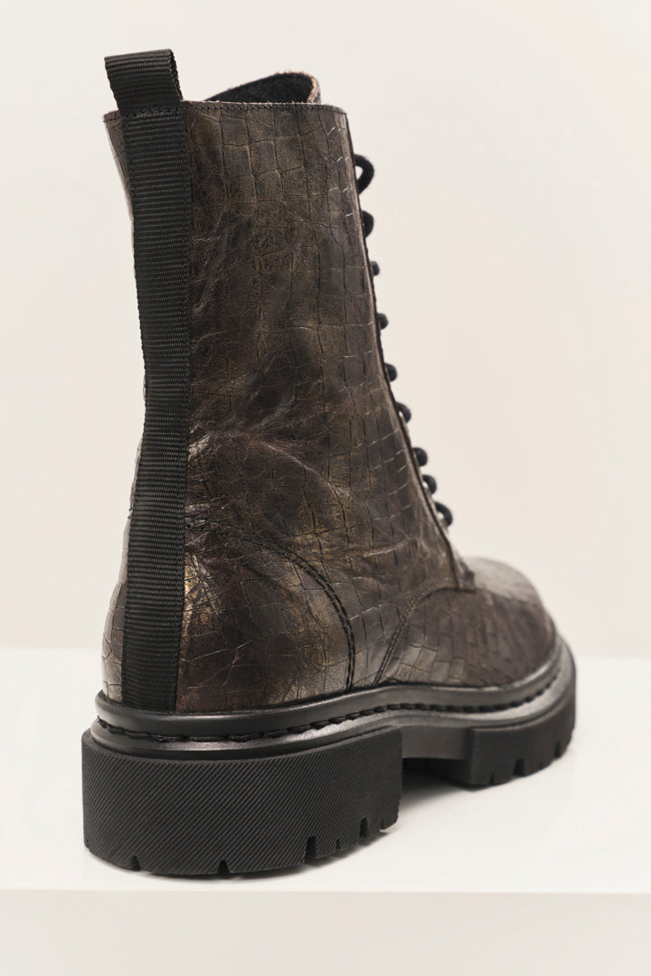 O.MARDA - Boots à lacet noir doré en cuir embossé effet croco