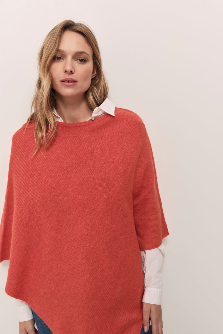 ALAMO - Poncho tangerine en tricot