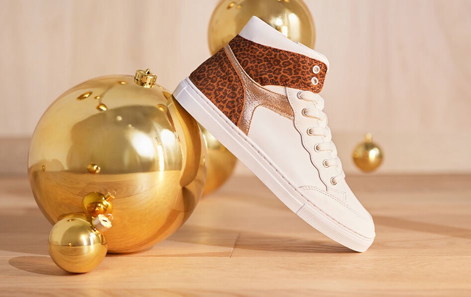 O.QUEEN - Tennis montantes blanc, doré, motif léopard cuir