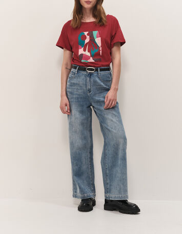 MAKI - T-shirt rouge visuel danseuse fond abstrait-1