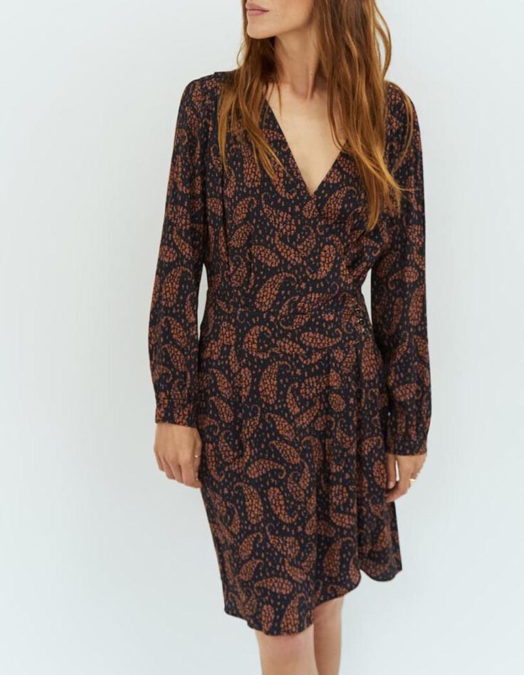 RIMBA - Robe portefeuille noire viscose imprimé cachemire-1 RIMBA - Robe portefeuille noire viscose imprimé cachemire-1