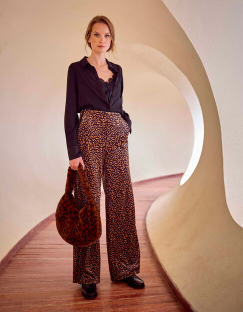 PADEN - Pantalon noir panne de velours imprimé léopard - One Step