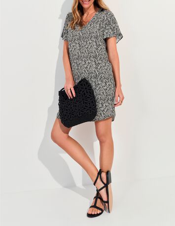 REKO - Robe noire Lenzing&trade; Ecovero&trade; imprim&eacute; n&eacute;o cachemire -1