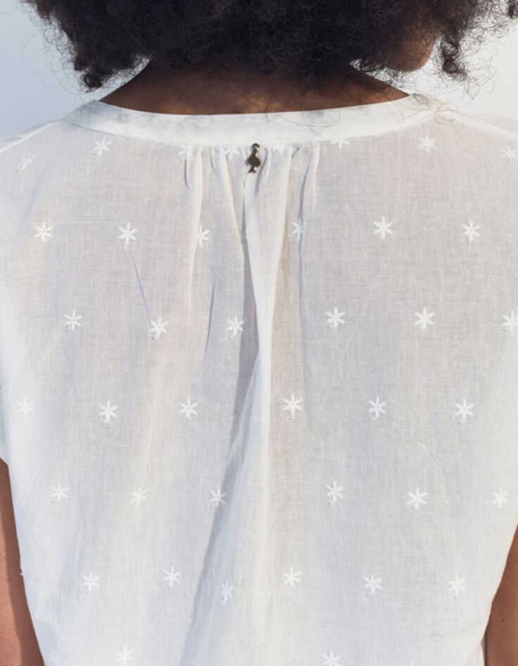 CONOR - Top blanc upcycl&eacute; broderies &eacute;toiles -3