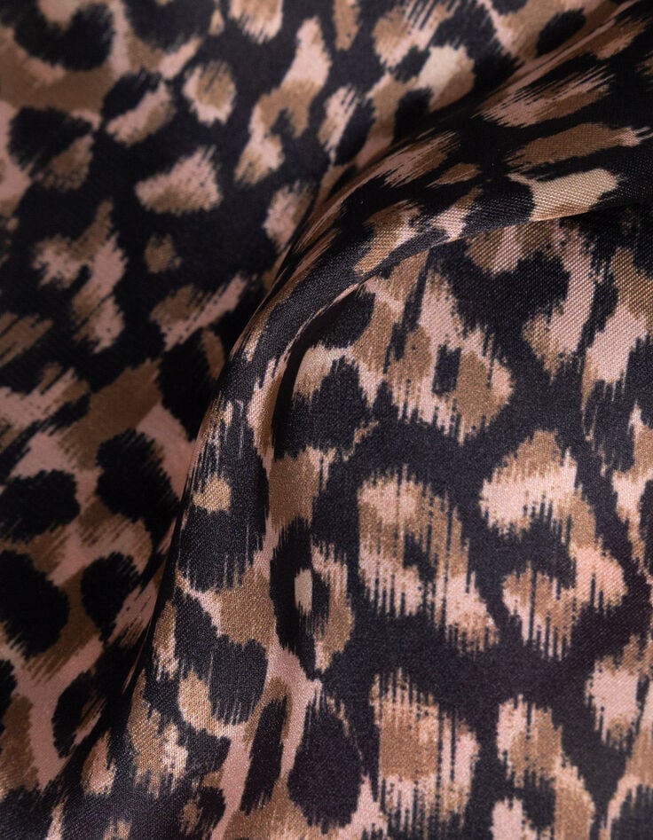 French Muse - Foulard léopard rose-6 French Muse - Foulard léopard rose-6