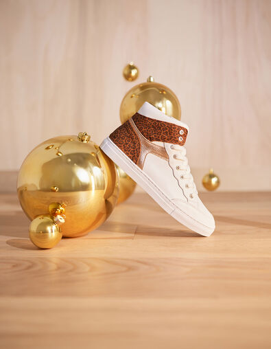 O.QUEEN - Tennis montantes blanc, doré, motif léopard cuir - One Step