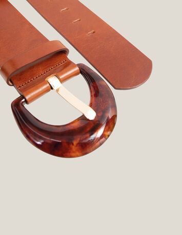 ALIA -Ceinture large toffee en cuir lisse boucle r&eacute;sine-3