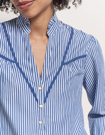 CAYCE - Blouse à rayures bleues découpes dentelle-4
