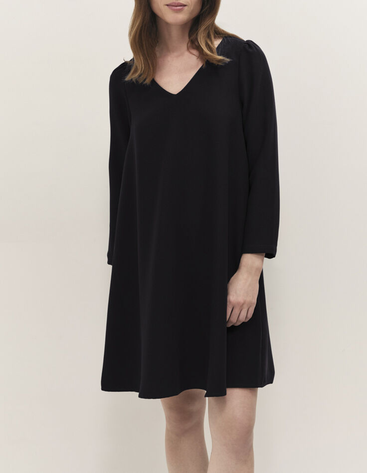 RIOMI  - Robe noire fluide forme &eacute;vas&eacute;e-1