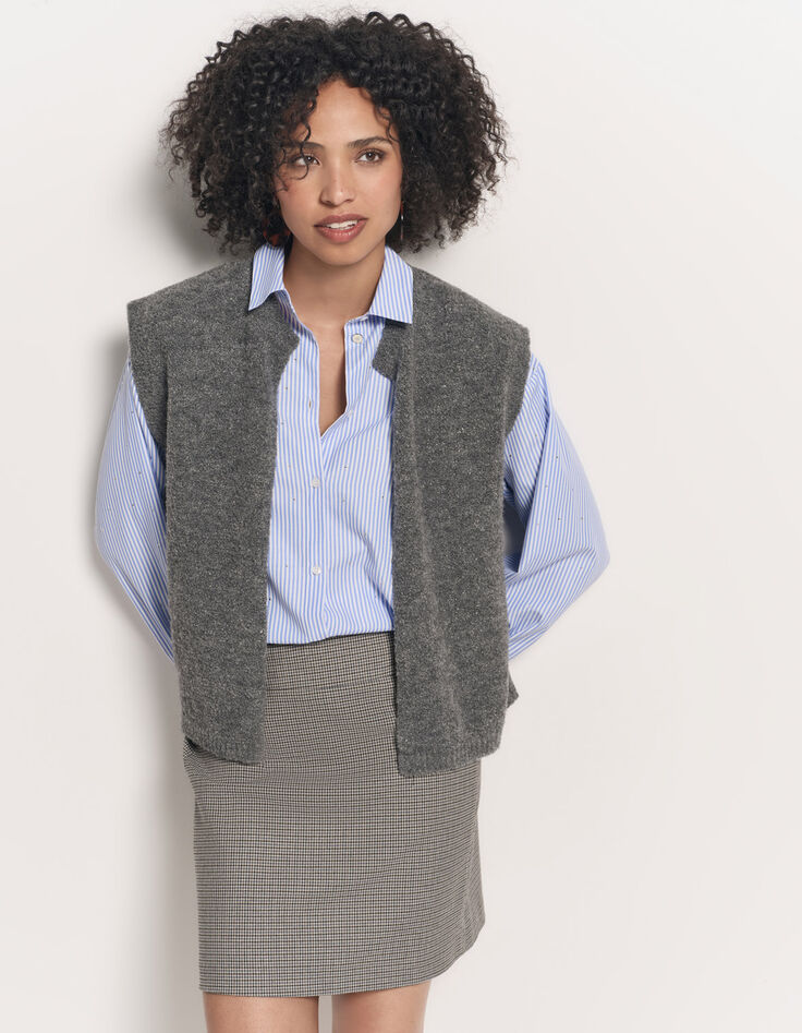 TESSA - Cardigan gris tricot bouclette sans manches-1 TESSA - Cardigan gris tricot bouclette sans manches-1