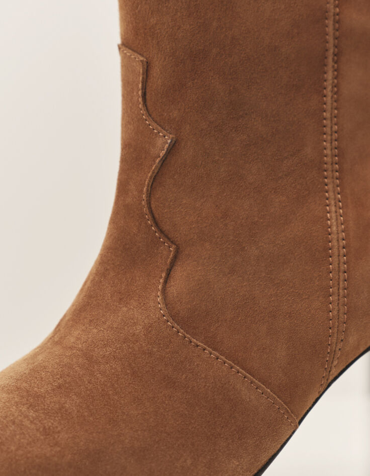 O.CALA - Boots &agrave; talon toffee en cuir velours-2
