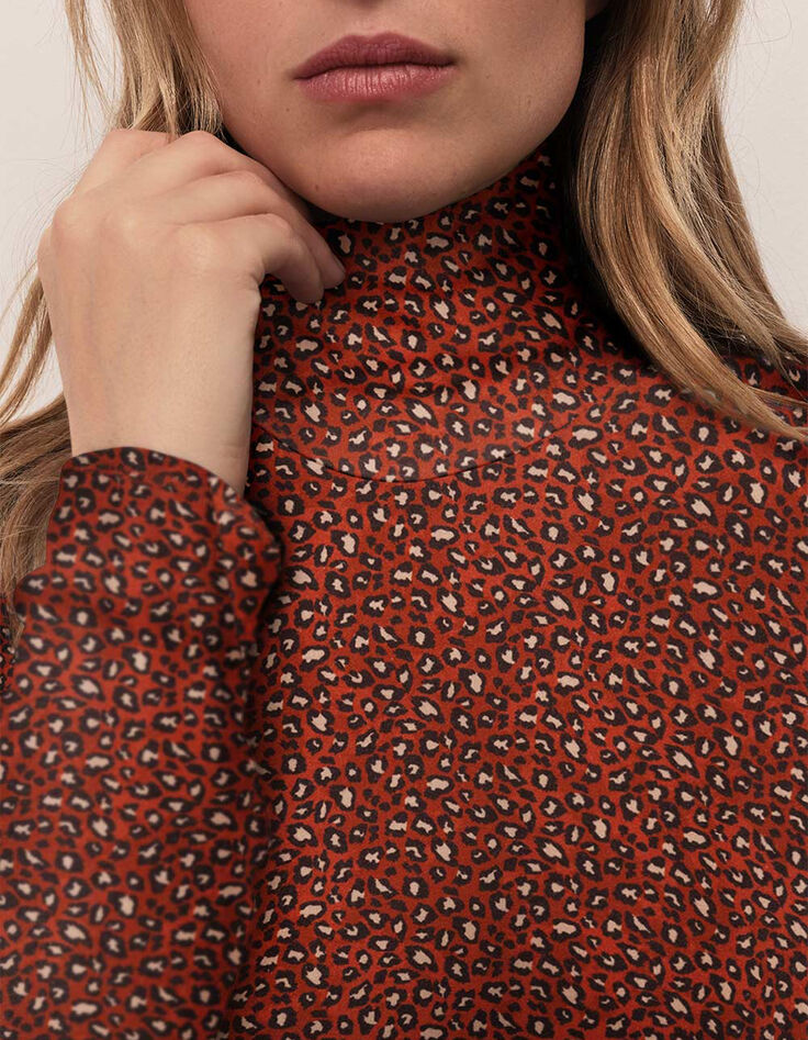 MADLY - T-shirt &agrave; col roul&eacute; rouge &agrave; imprim&eacute; safari-2