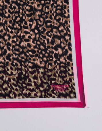French Muse - Foulard léopard rose-3 French Muse - Foulard léopard rose-3