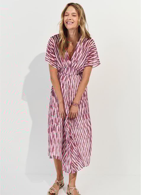One Step - Robes